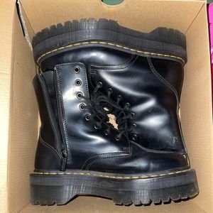 Chunky Doc Martens JADON Boot